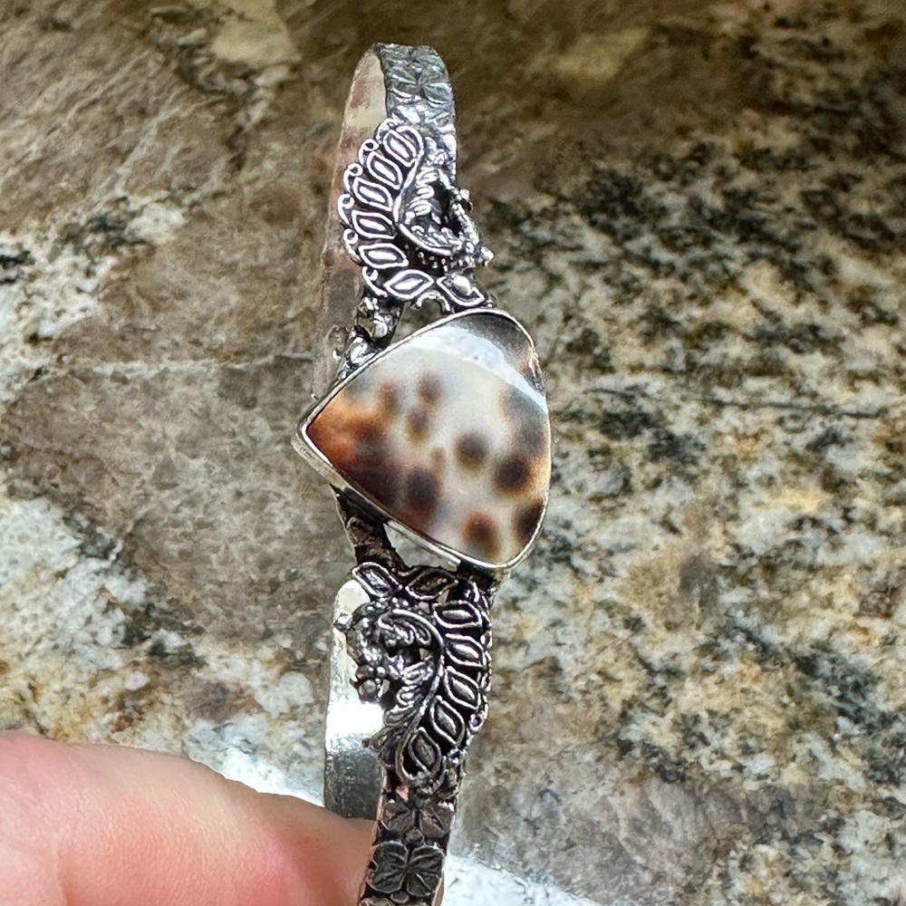 COPY - Silver Cowrie Shell Cuff Bracelet - Picture 5 of 6